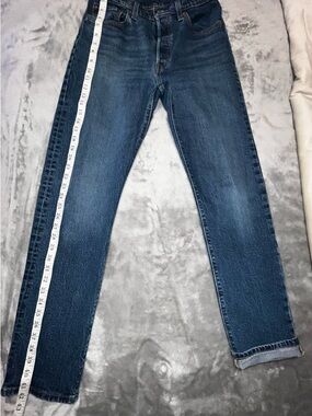 501 women’s Levi’s Dark Blue Jeans W28 L32